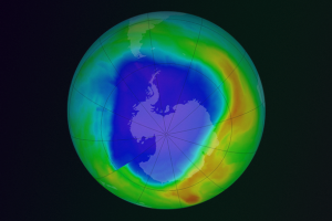 Озоновая дыра